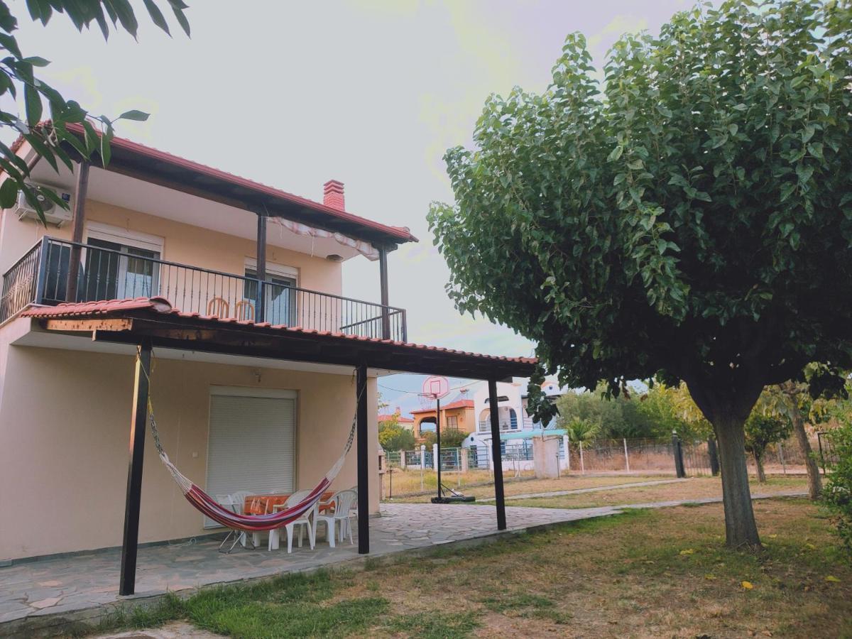 Kerasies Home Karianí Exterior foto