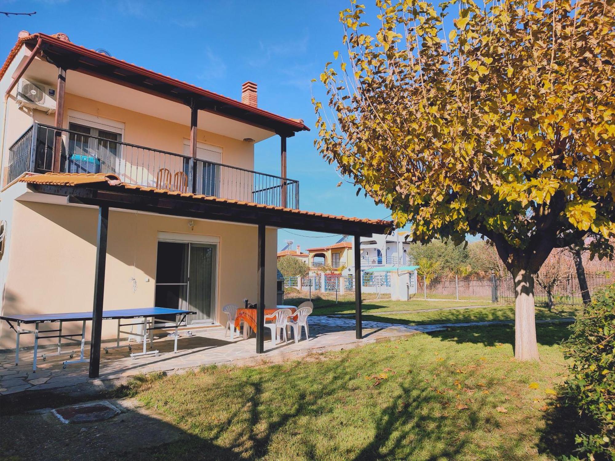 Kerasies Home Karianí Exterior foto